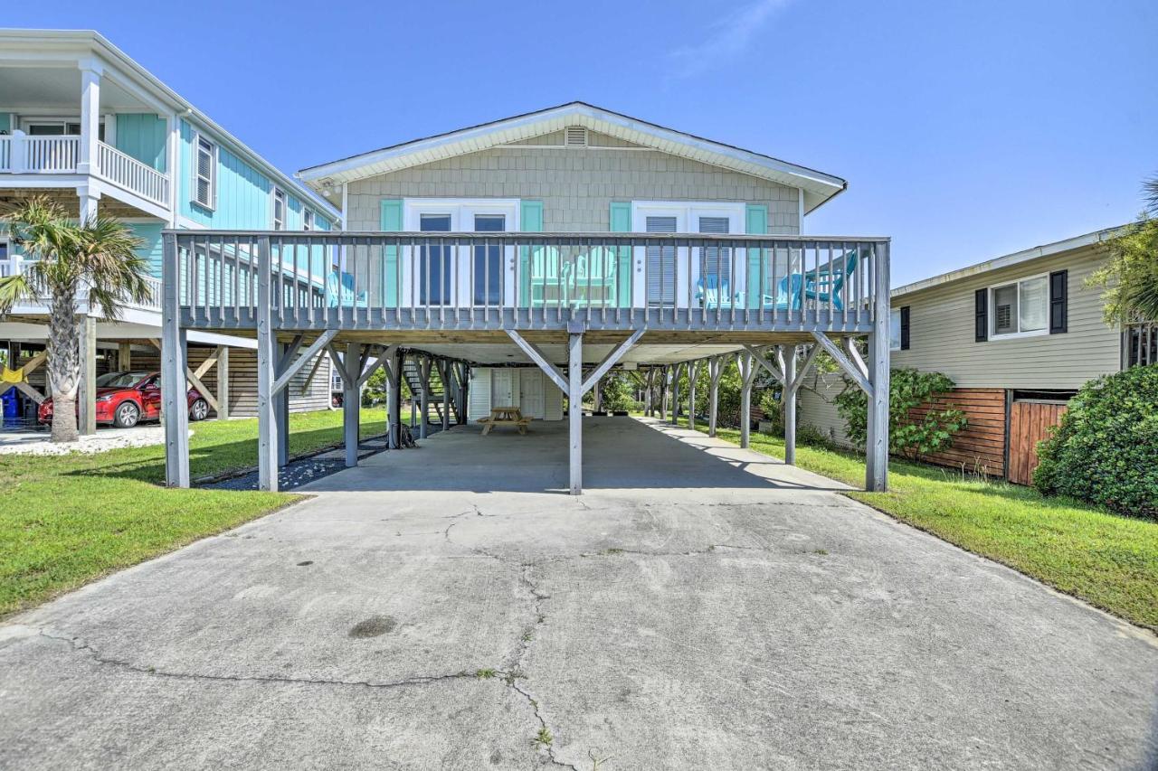 Oak Island Beach Abode With Deck Walk To Shore! Екстериор снимка
